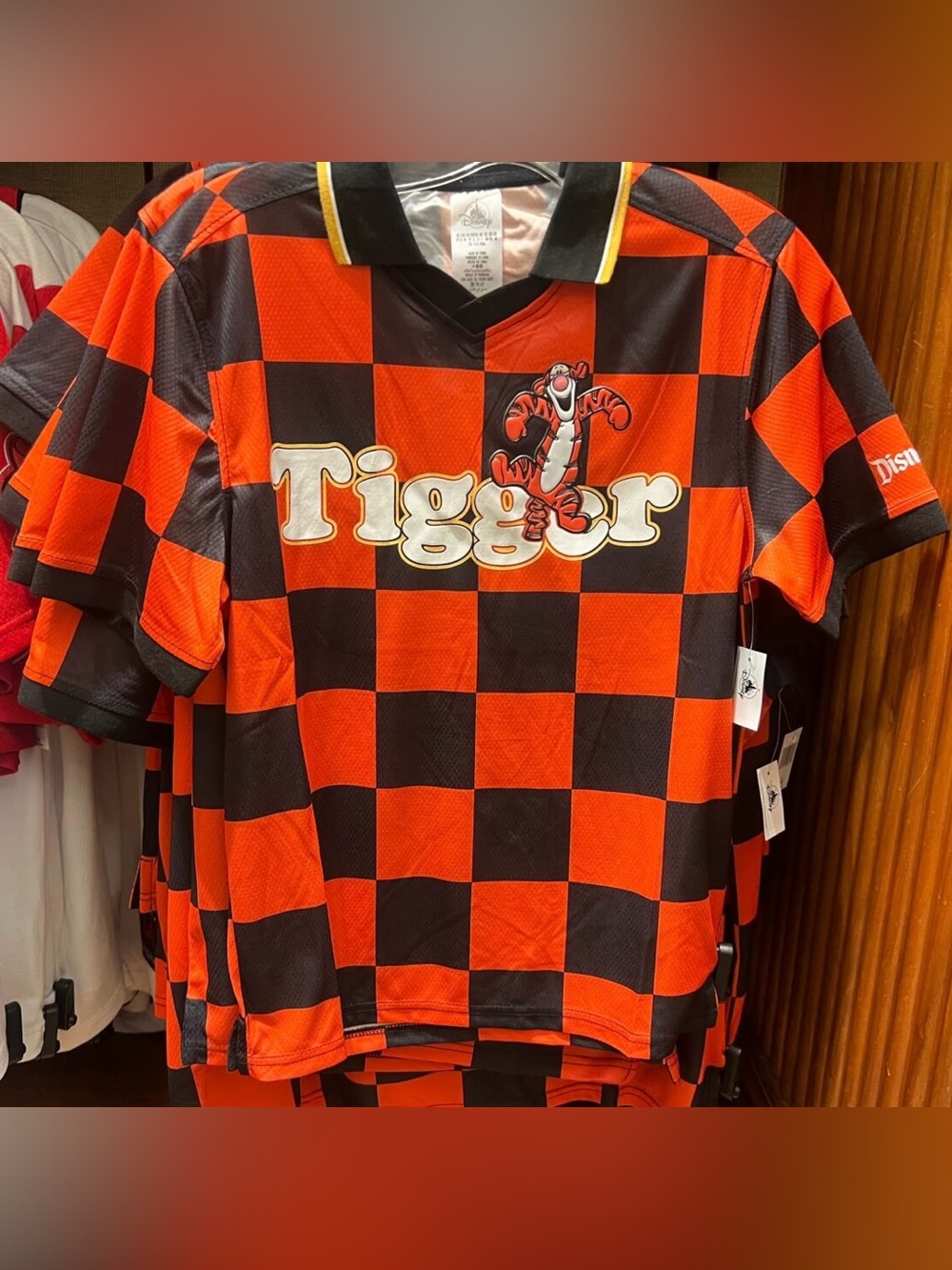 L 2025 Disneyland Tigger Sports Soccer Jersey Football Disney Parks Orange Black